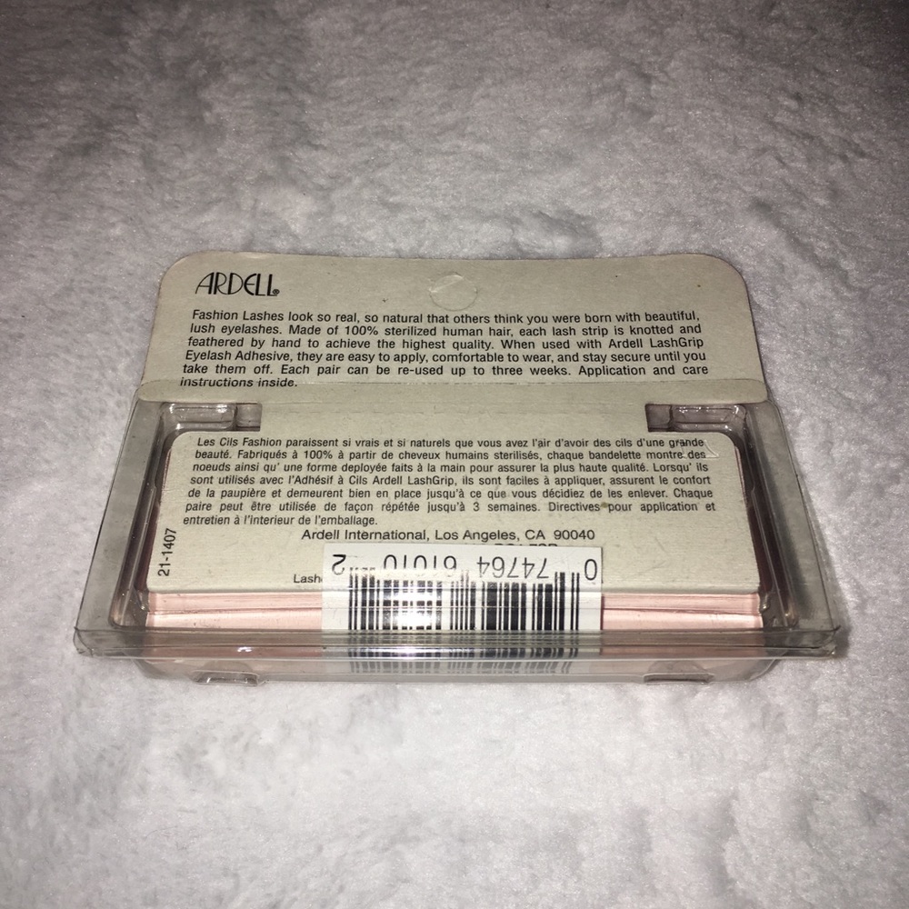 ARDELL Fashion LASHES 100% Human Hair - (NWT) - Picture 2 of 2